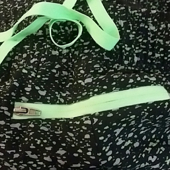 Jockey Sport Women's Lime-Black Performance Athletic Running Shorts Med… - Picture 7 of 11